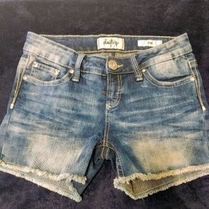 Daytrip Lynx Stretch Short size 26